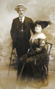 Cartão postal com Conde de Wilson e esposa